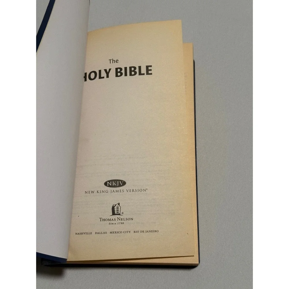 Thomas Nelson NKJV Holy Bible Blue Imitation Leather Compact Gold Edged Pages